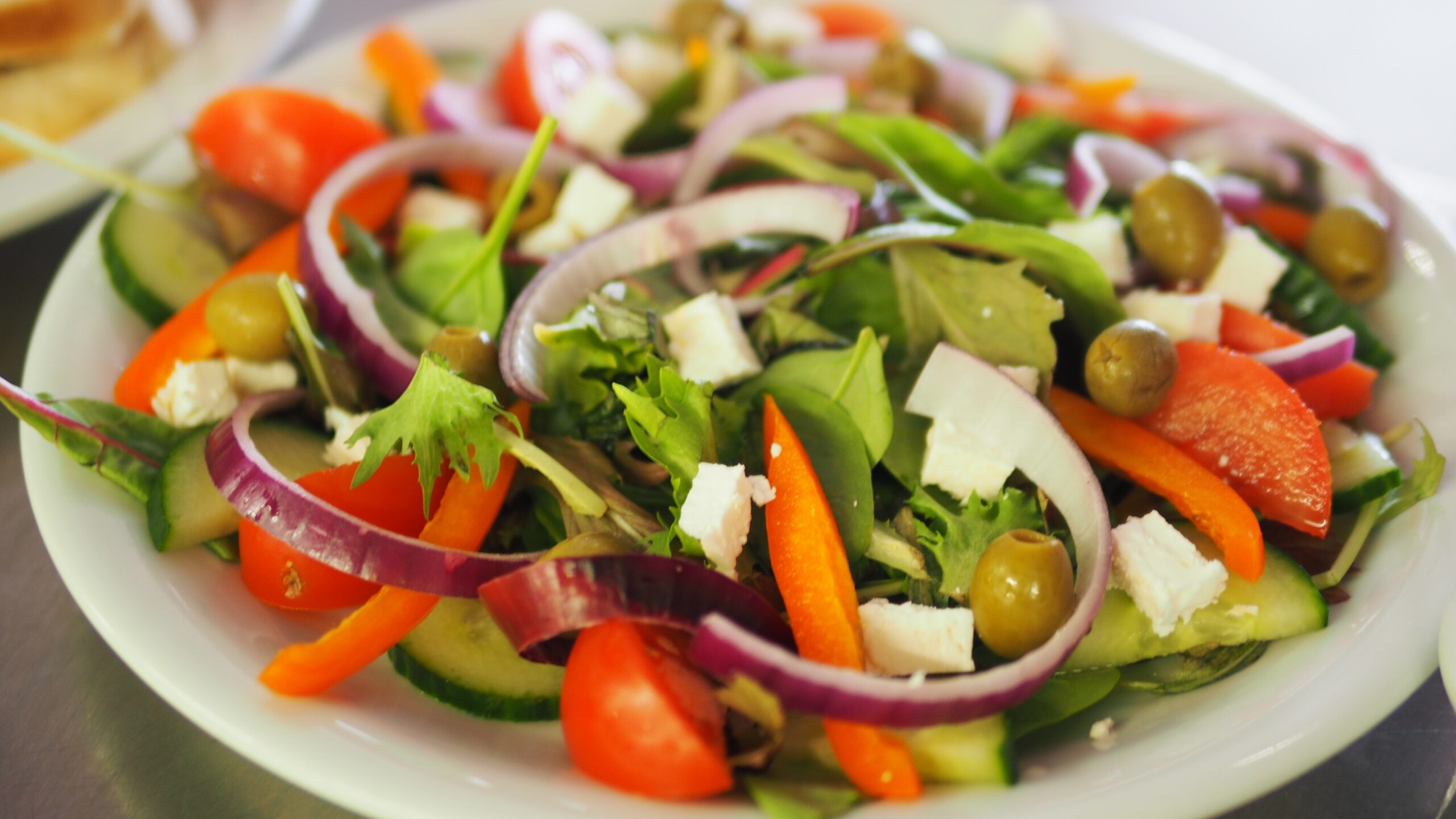 How to Make a Tasty Salad